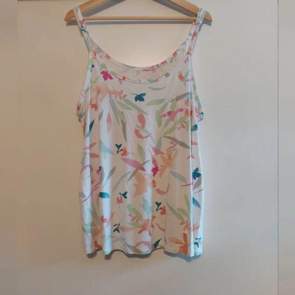 Torrid-1 soft knit Floral Camisole tank top spaghetti strap Cami 1X Summer - Picture 2 of 6
